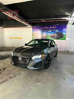 نیسان ئەلتیما